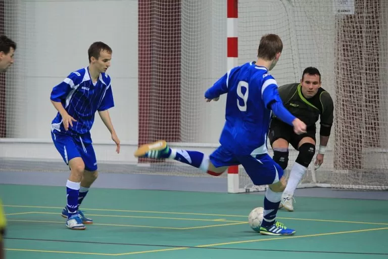 Esta imagem tem um texto alternativo em branco, o nome da imagem é Futsal-AA-Vargeana-1.webp